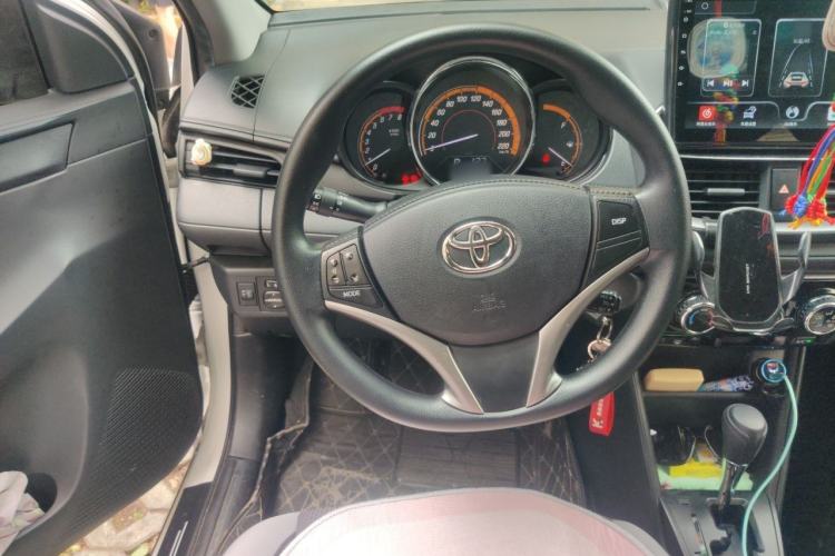 Used Toyota YARiS L Zhi Xuan 2022 X-Trail 1.5L CVT Leading PLUS Edition Steering Wheel