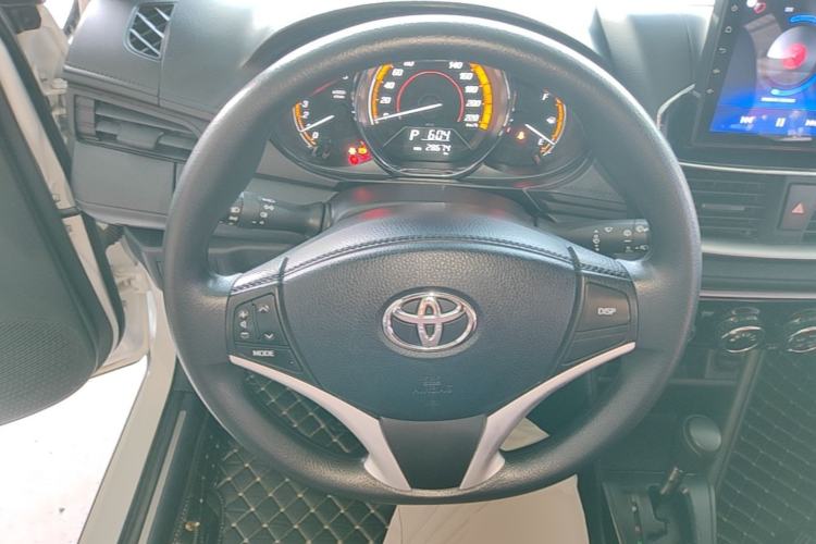Used Toyota YARiS L Zhi Xuan 2022 X-Trail 1.5L CVT Leading PLUS Edition Steering Wheel
