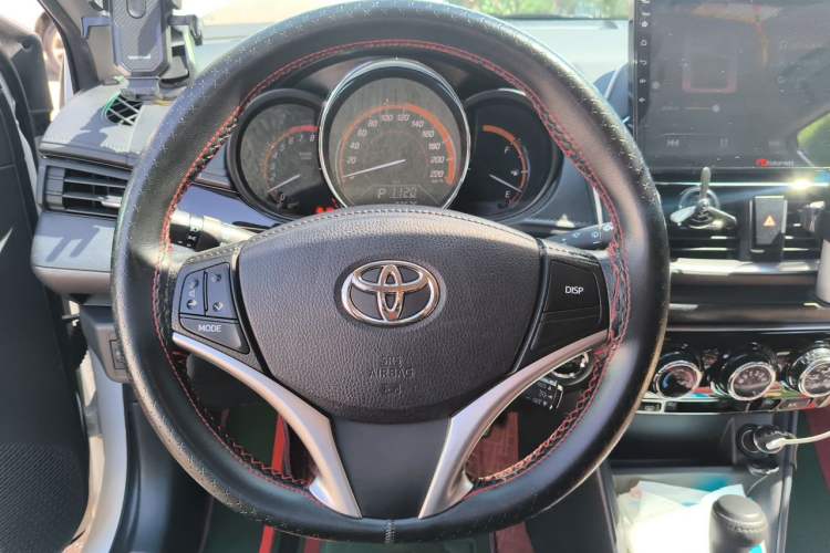 Used Toyota YARiS L Zhi Xuan 2022 X-Trail 1.5L CVT Luxury PLUS Edition Steering Wheel