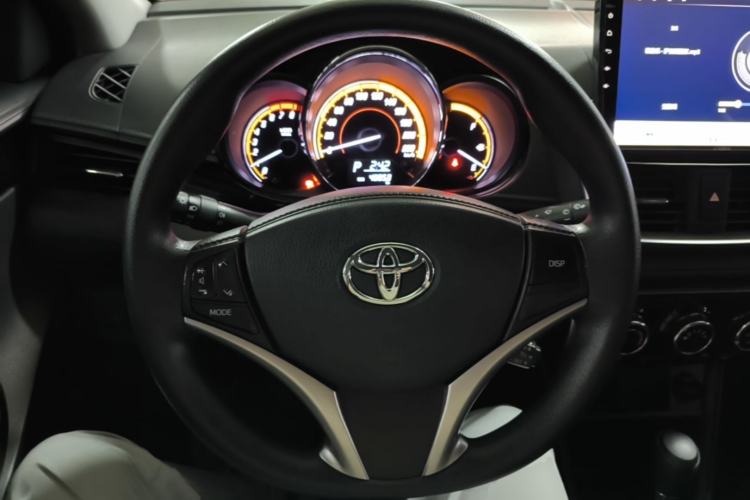 Used Toyota YARiS L Zhi Xuan 2022 X-Trail 1.5L CVT Luxury PLUS Edition Steering Wheel