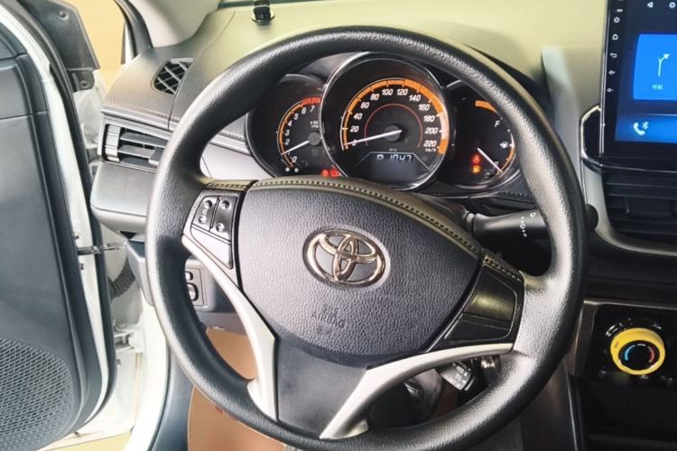 Used Toyota YARiS L Zhi Xuan 2022 X-Trail 1.5L CVT Leading PLUS Edition Steering Wheel