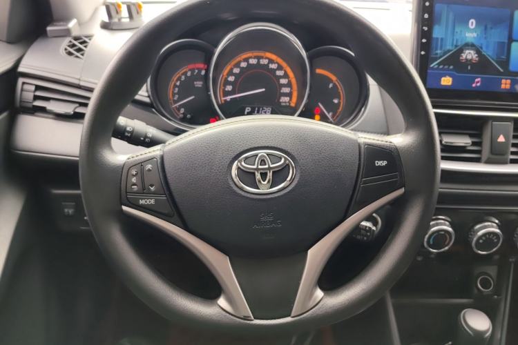 Used Toyota YARiS L Zhi Xuan 2022 X-Trail 1.5L CVT Luxury PLUS Edition Steering Wheel