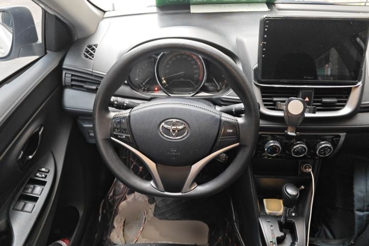 Used Toyota YARiS L Zhi Xuan 2022 X-Trail 1.5L CVT Leading PLUS Edition Steering Wheel