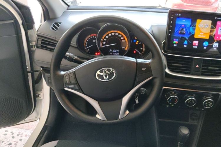 Used Toyota YARiS L Zhi Xuan 2022 X-Trail 1.5L CVT Leading PLUS Edition Steering Wheel