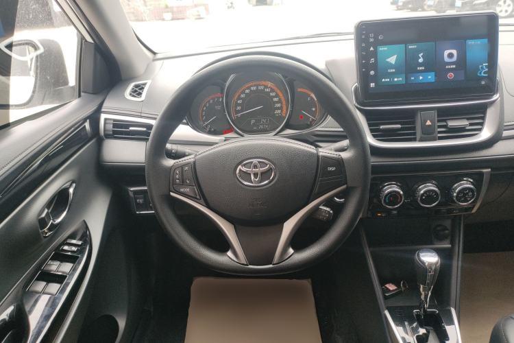 Used Toyota YARiS L Zhi Xuan 2022 X-Trail 1.5L CVT Luxury PLUS Edition Steering Wheel