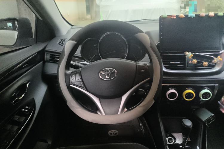 Used Toyota YARiS L Zhi Xuan 2022 X-Trail 1.5L CVT Luxury PLUS Edition Steering Wheel