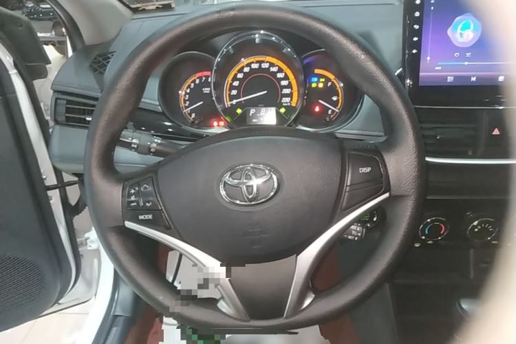 Used Toyota YARiS L Zhi Xuan 2022 X-Trail 1.5L CVT Luxury PLUS Edition Steering Wheel