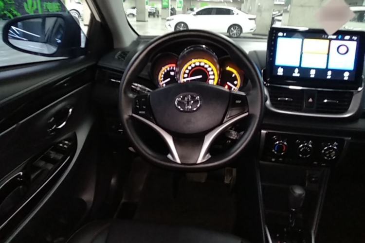 Used Toyota YARiS L Zhi Xuan 2022 X-Trail 1.5L CVT Luxury PLUS Edition Steering Wheel