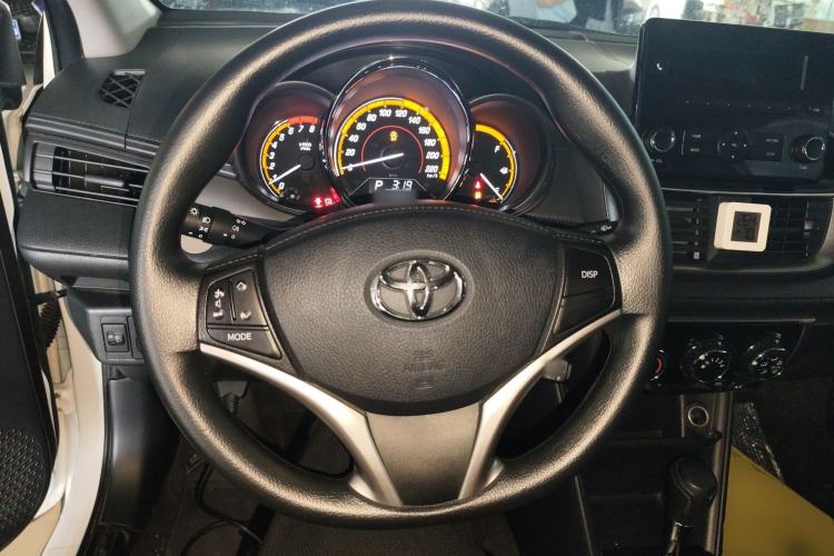Used Toyota YARiS L Zhi Xuan 2022 X-Trail 1.5L CVT Leading PLUS Edition Steering Wheel