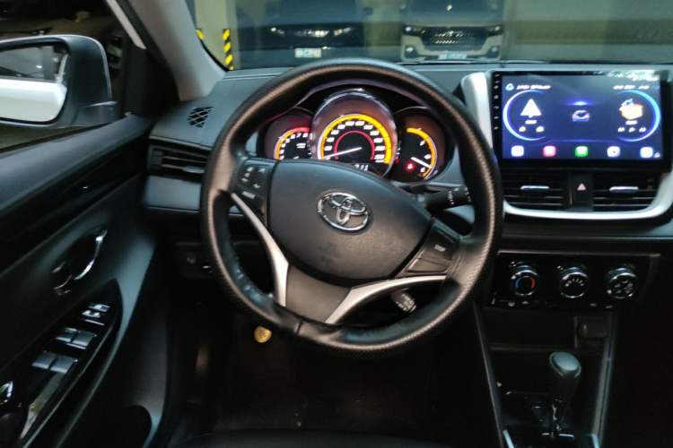 Used Toyota YARiS L Zhi Xuan 2022 X-Trail 1.5L CVT Luxury PLUS Edition Steering Wheel