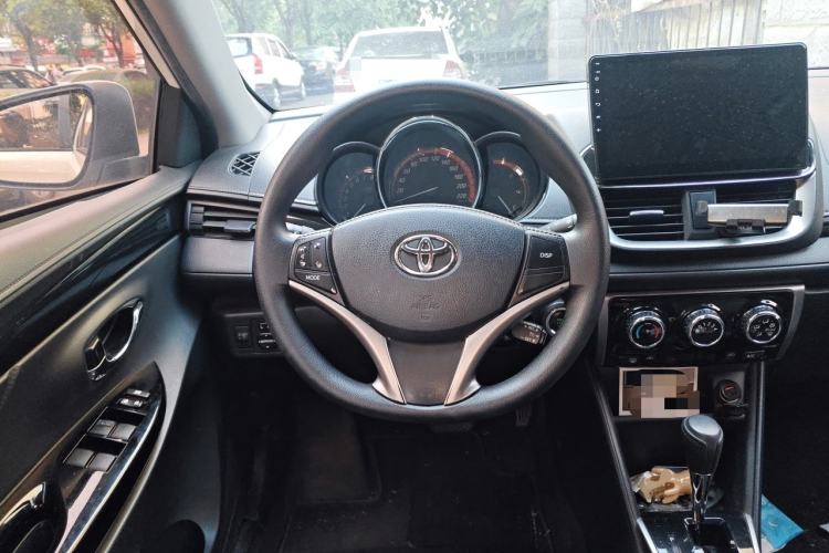 Used Toyota YARiS L Zhi Xuan 2022 X-Trail 1.5L CVT Luxury PLUS Edition Steering Wheel