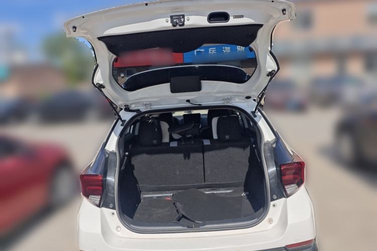 Used Toyota YARiS L Zhi Xuan 2022 X-Trail 1.5L CVT Leading PLUS Edition Trunk
