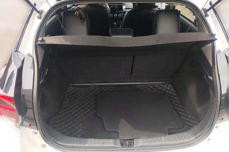 Used Toyota YARiS L Zhi Xuan 2022 X-Trail 1.5L CVT Luxury PLUS Edition Trunk