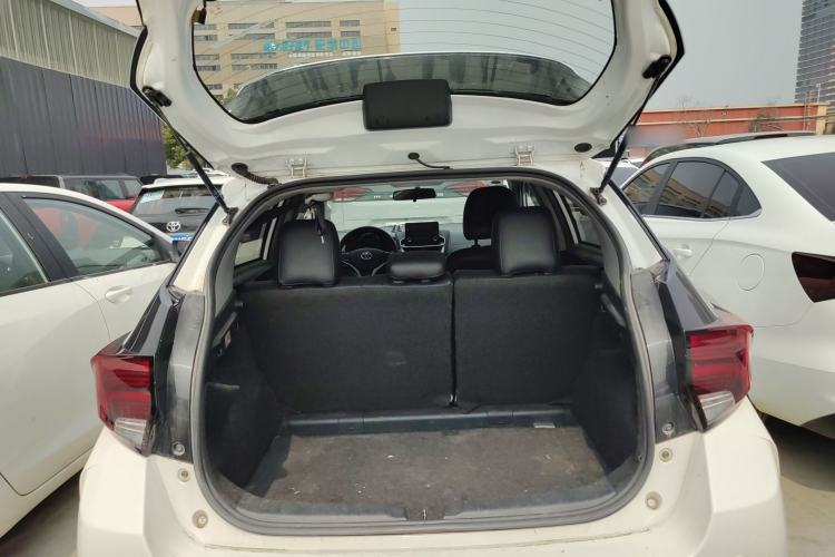 Used Toyota YARiS L Zhi Xuan 2022 X-Trail 1.5L CVT Leading PLUS Edition Trunk