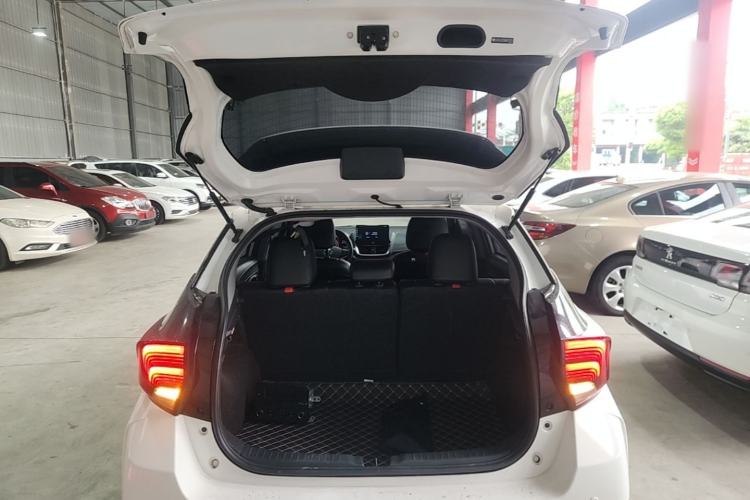 Used Toyota YARiS L Zhi Xuan 2022 X-Trail 1.5L CVT Leading PLUS Edition Trunk