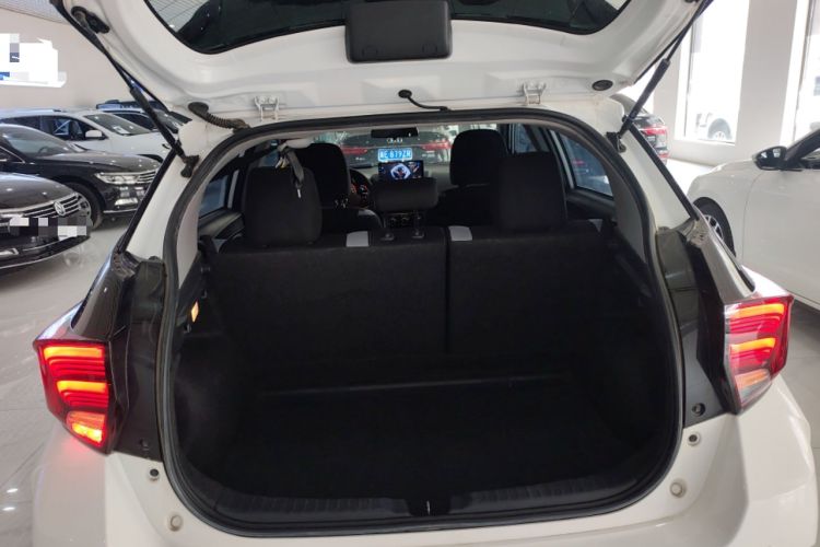 Used Toyota YARiS L Zhi Xuan 2022 X-Trail 1.5L CVT Leading PLUS Edition Trunk
