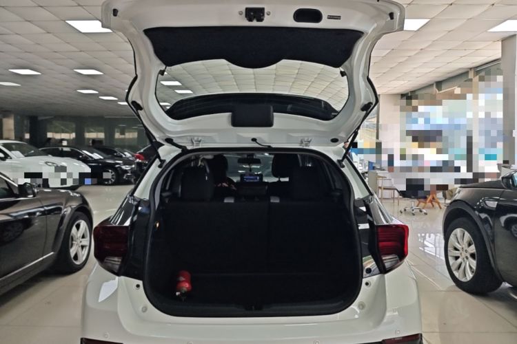 Used Toyota YARiS L Zhi Xuan 2022 X-Trail 1.5L CVT Leading PLUS Edition Trunk