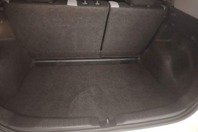 Used Toyota YARiS L Zhi Xuan 2022 1.5L CVT Leading PLUS Edition Trunk