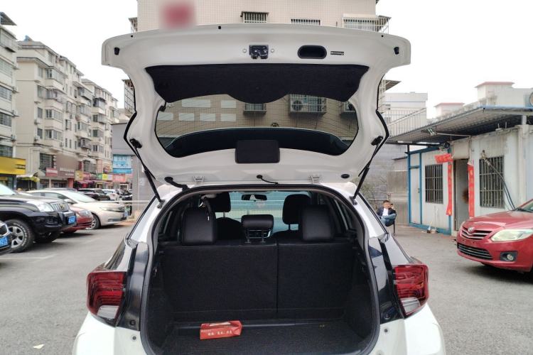 Used Toyota YARiS L Zhi Xuan 2022 X-Trail 1.5L CVT Luxury PLUS Edition Trunk