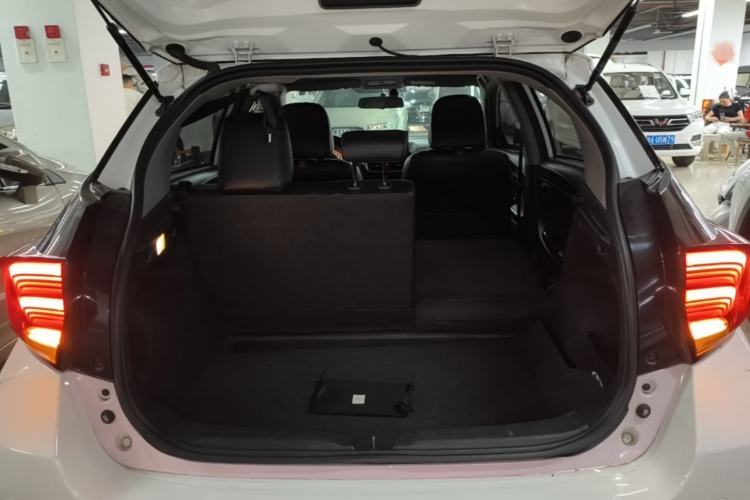 Used Toyota YARiS L Zhi Xuan 2022 X-Trail 1.5L CVT Luxury PLUS Edition Trunk