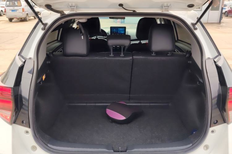 Used Toyota YARiS L Zhi Xuan 2022 X-Trail 1.5L CVT Luxury PLUS Edition Trunk