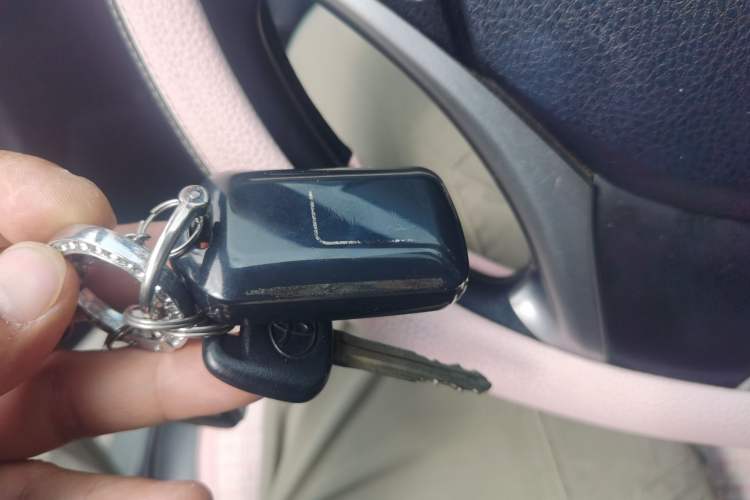 Used Toyota YARiS L Zhi Xuan 2022 X-Trail 1.5L CVT Leading PLUS Edition Vehicle Key