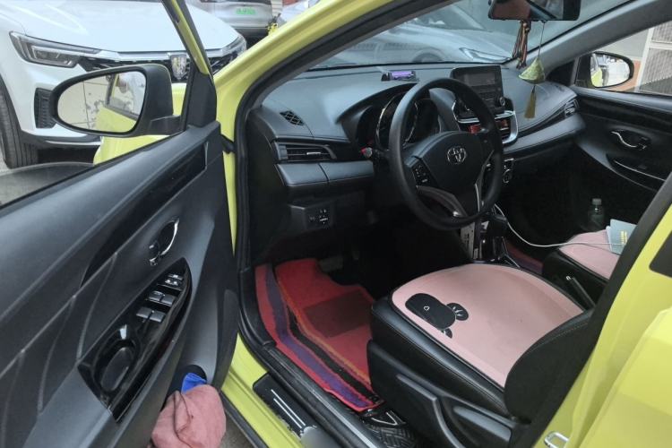 Used Toyota YARiS L Zhi Xuan 2022 X-Trail 1.5L CVT Luxury PLUS Edition Driver Seat