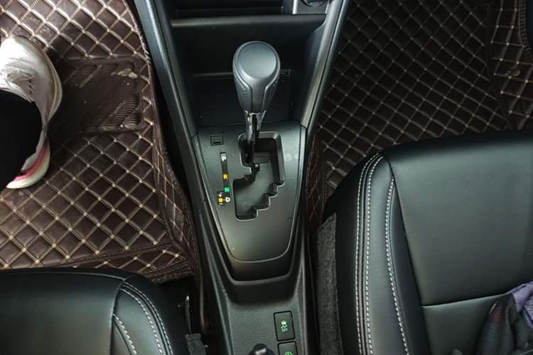 Used Toyota YARiS L Zhi Xuan 2022 X-Trail 1.5L CVT Leading PLUS Edition Gear Lever
