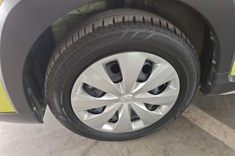 Used Toyota YARiS L Zhi Xuan 2022 X-Trail 1.5L CVT Leading PLUS Edition Left Front Wheel Hub