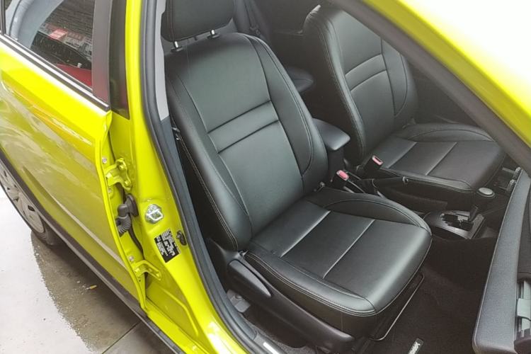 Used Toyota YARiS L Zhi Xuan 2022 X-Trail 1.5L CVT Leading PLUS Edition Right Front Seat