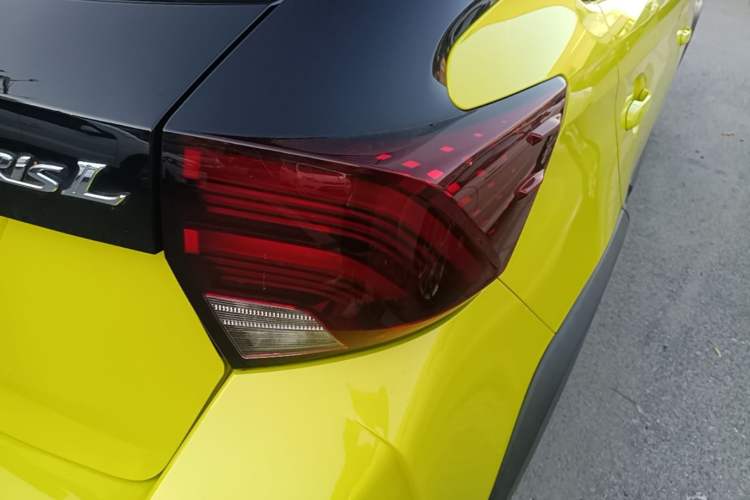 Used Toyota YARiS L Zhi Xuan 2022 X-Trail 1.5L CVT Luxury PLUS Edition Right Rear Taillight