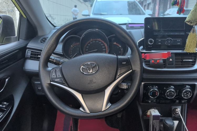 Used Toyota YARiS L Zhi Xuan 2022 X-Trail 1.5L CVT Luxury PLUS Edition Steering Wheel