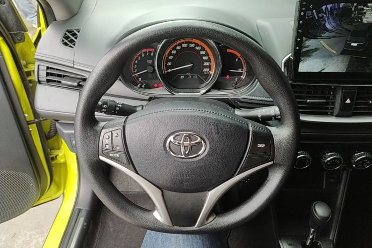 Used Toyota YARiS L Zhi Xuan 2022 X-Trail 1.5L CVT Leading PLUS Edition Steering Wheel