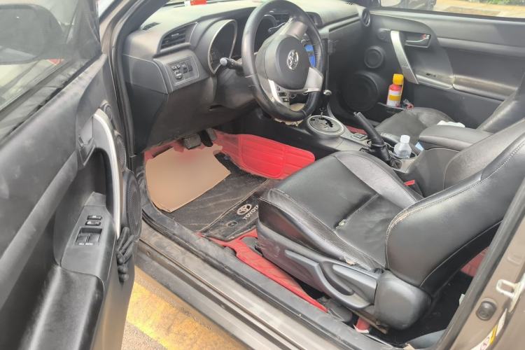 Used Toyota Zelas 2011 2.5L Luxury Edition Driver Seat