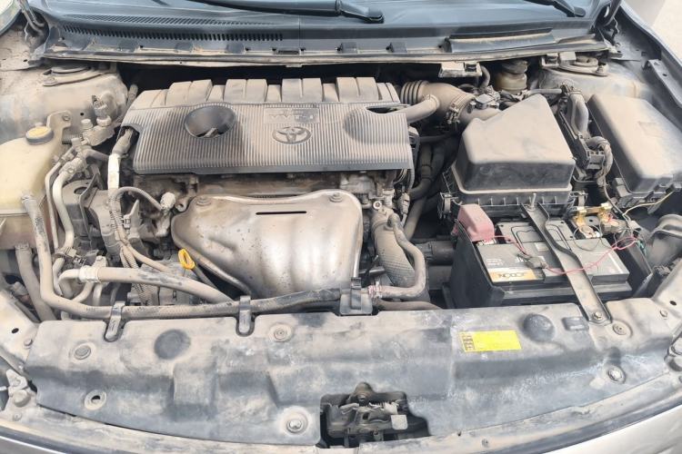 Used Toyota Zelas 2011 2.5L Luxury Edition Engine Bay
