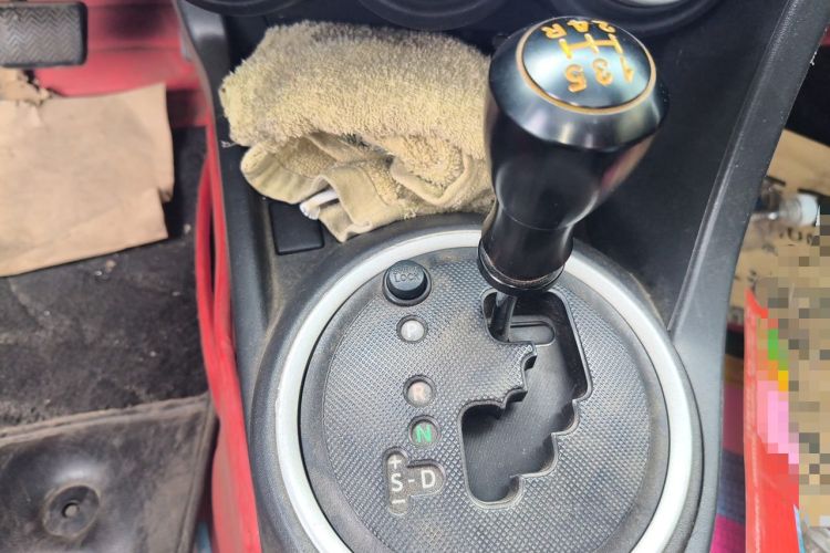 Used Toyota Zelas 2011 2.5L Luxury Edition Gear Lever