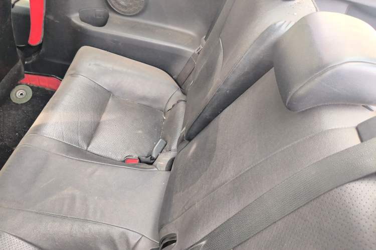 Used Toyota Zelas 2011 2.5L Luxury Edition Left Rear Seat
