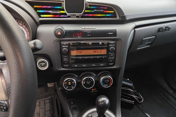 Used Toyota Zelas 2011 2.5L Standard Edition Audio And AC Panel