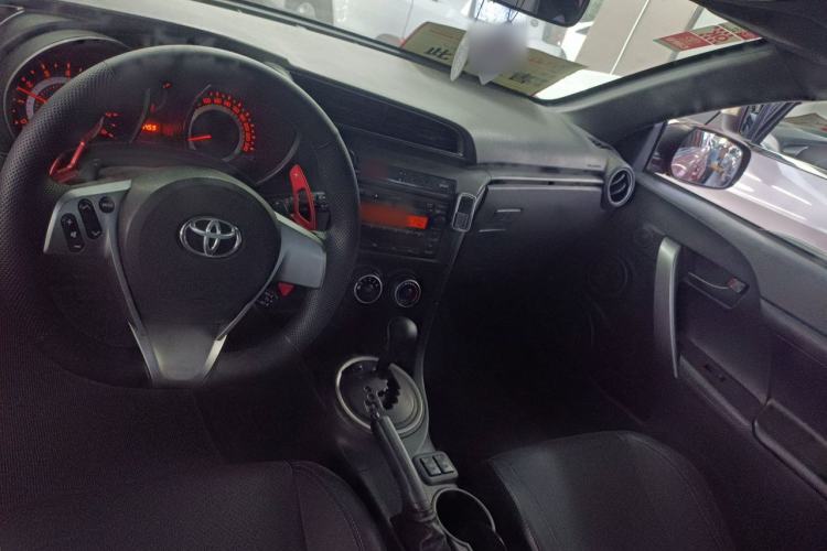 Used Toyota Zelas 2011 2.5L Luxury Edition Center Console