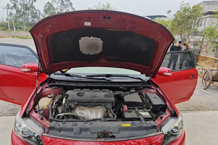 Used Toyota Zelas 2011 2.5L Standard Edition Engine Bay