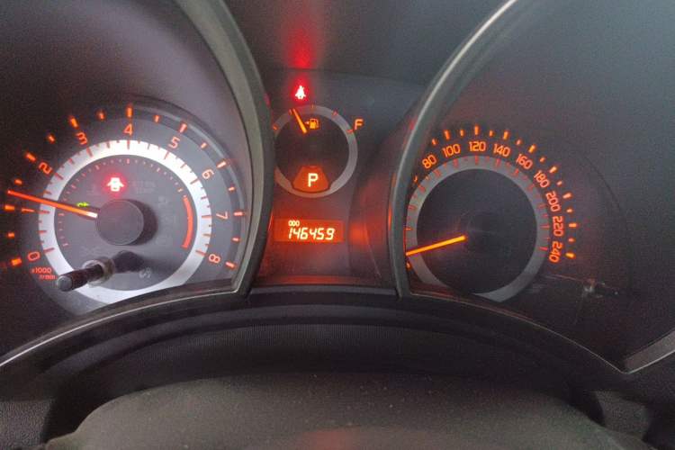Used Toyota Zelas 2011 2.5L Luxury Edition Odometer Close Up