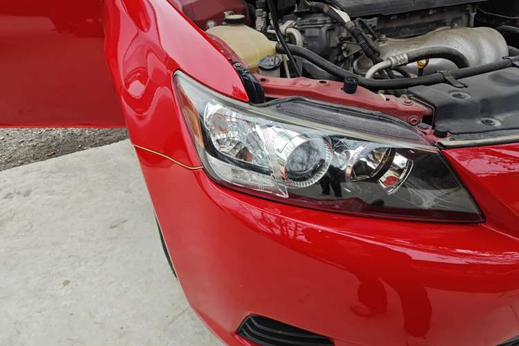 Used Toyota Zelas 2011 2.5L Standard Edition Right Front Headlight