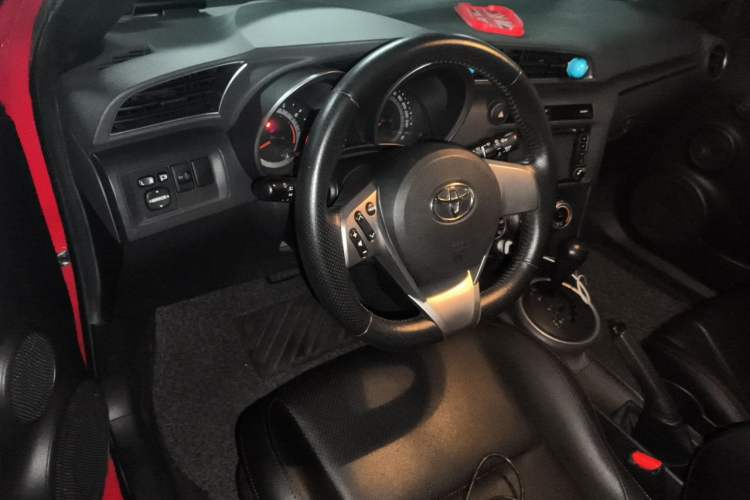 Used Toyota Zelas 2011 2.5L Standard Edition Steering Wheel