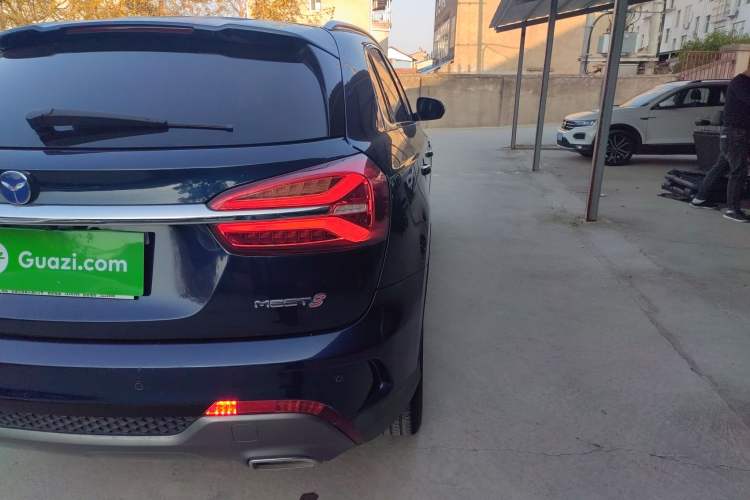 Used TRAUM MEET 3 2018 1.5T CVT Luxury Model Exterior 6