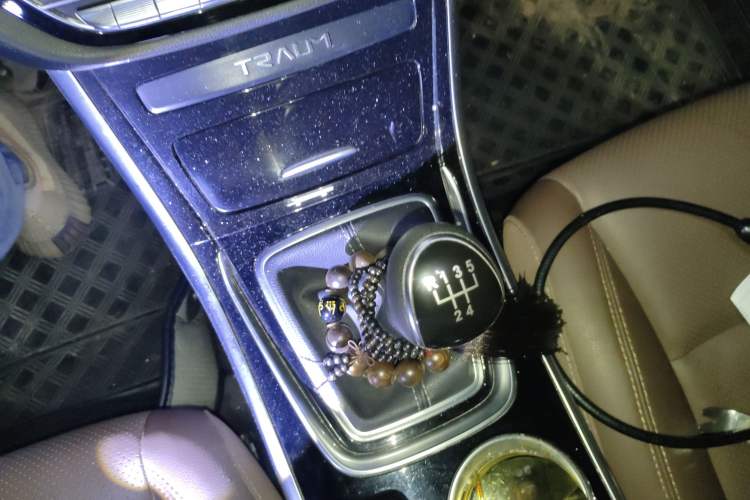 Used TRAUM MEET 3 2018 1.5T Manual Luxury Model Gear Lever