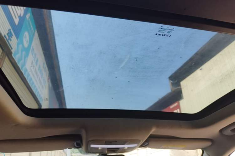Used TRAUM MEET 3 2018 1.5T CVT Luxury Model Headliner