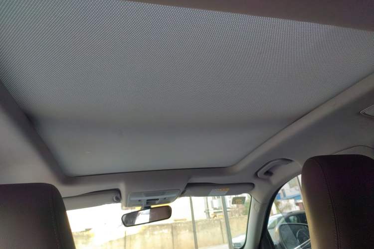 Used TRAUM MEET 3 2018 1.5T CVT Luxury Model Headliner