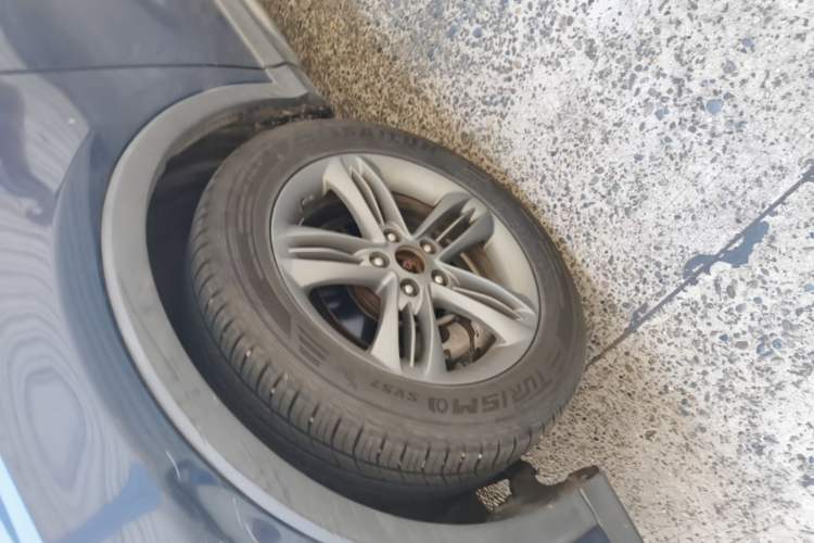 Used TRAUM MEET 3 2018 1.5T CVT Luxury Model Left Front Wheel Hub