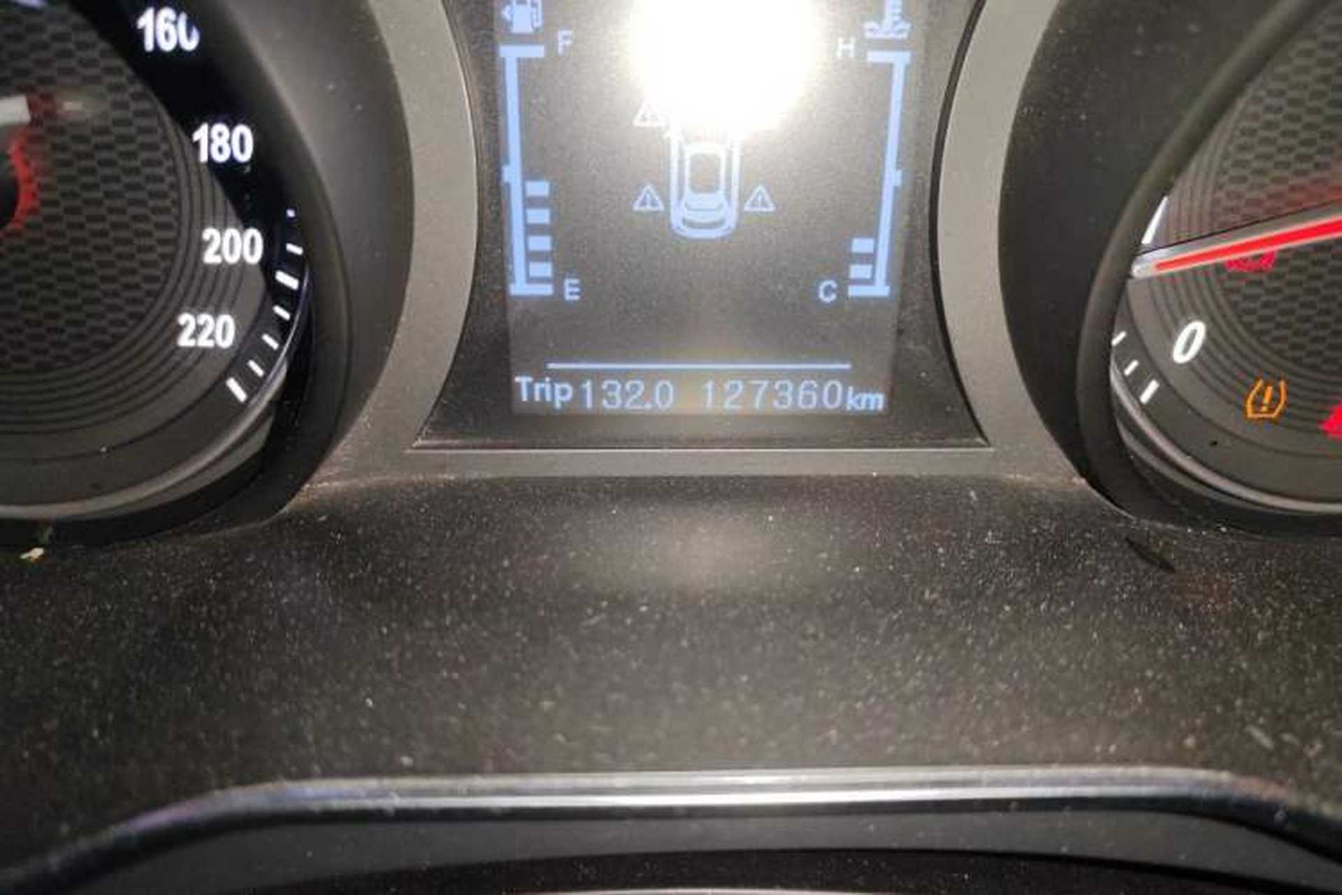 Used TRAUM MEET 3 2018 1.5T CVT Comfort Model Odometer Close Up