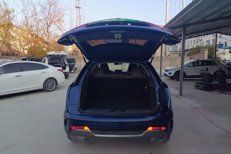 Used TRAUM MEET 3 2018 1.5T CVT Luxury Model Trunk